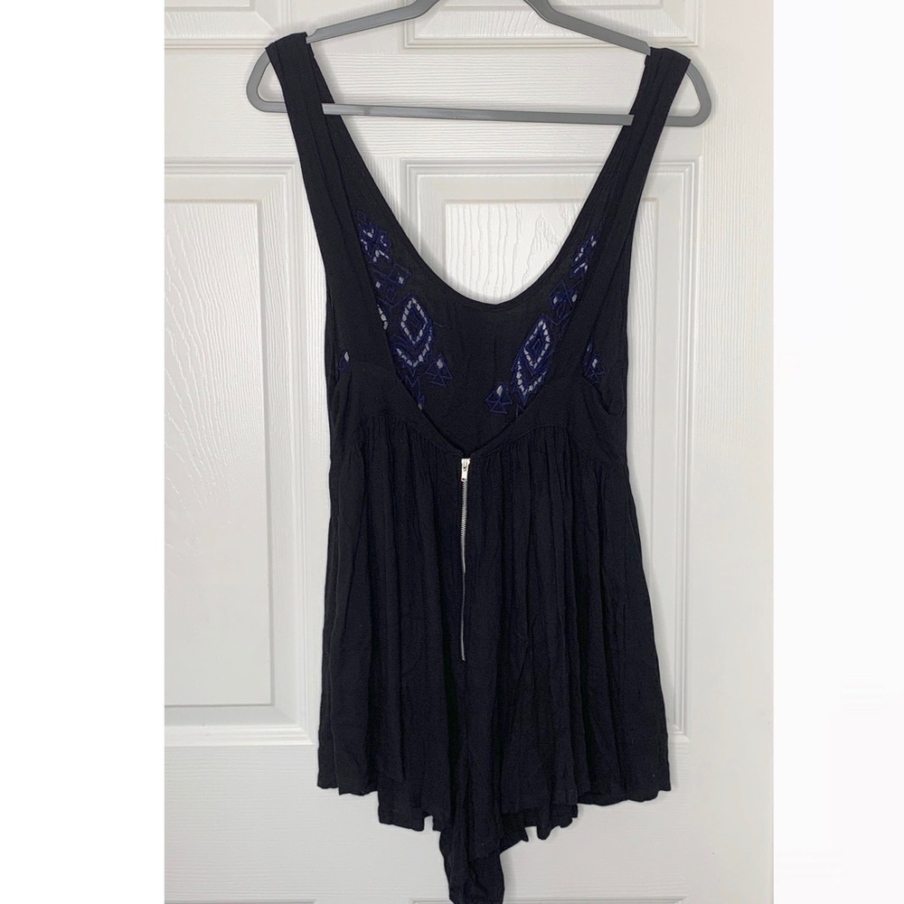 One Teaspoon Embroidered Cutout Romper Shorts Sz XS beach vacation